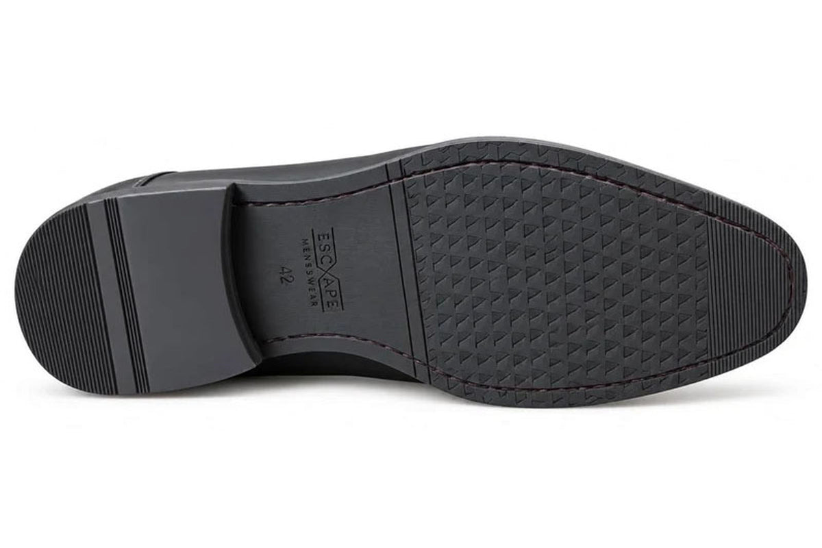 escape-archer-mens-shoes-black-sole