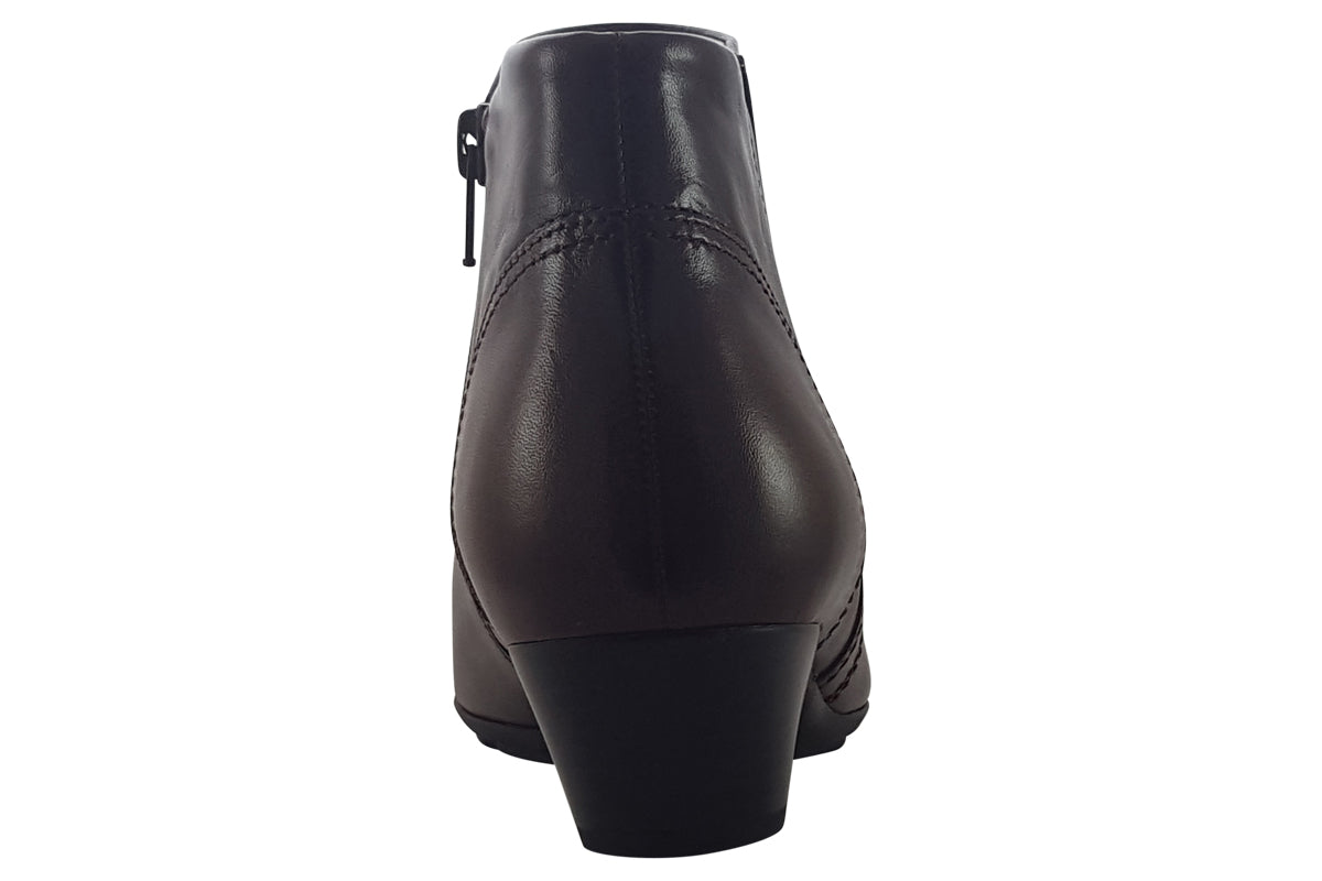 gabor-heritage-tan-womens-back
