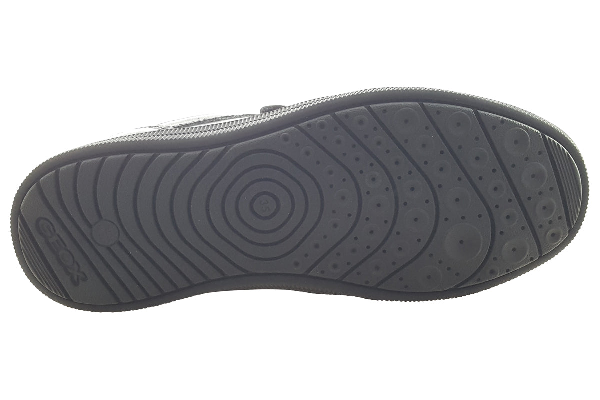 geox-arzach-bts-black-boys-sole