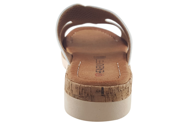 Heavenly Feet Shayla White Womens Sandals