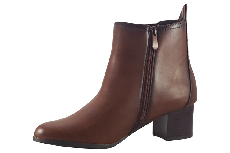 Heavenly Feet Vale Brown Womens Boots