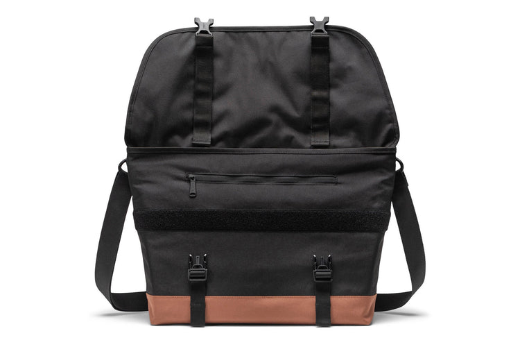 Herschel Cove Messenger Bag Black/Saddle Brown Womens Bags