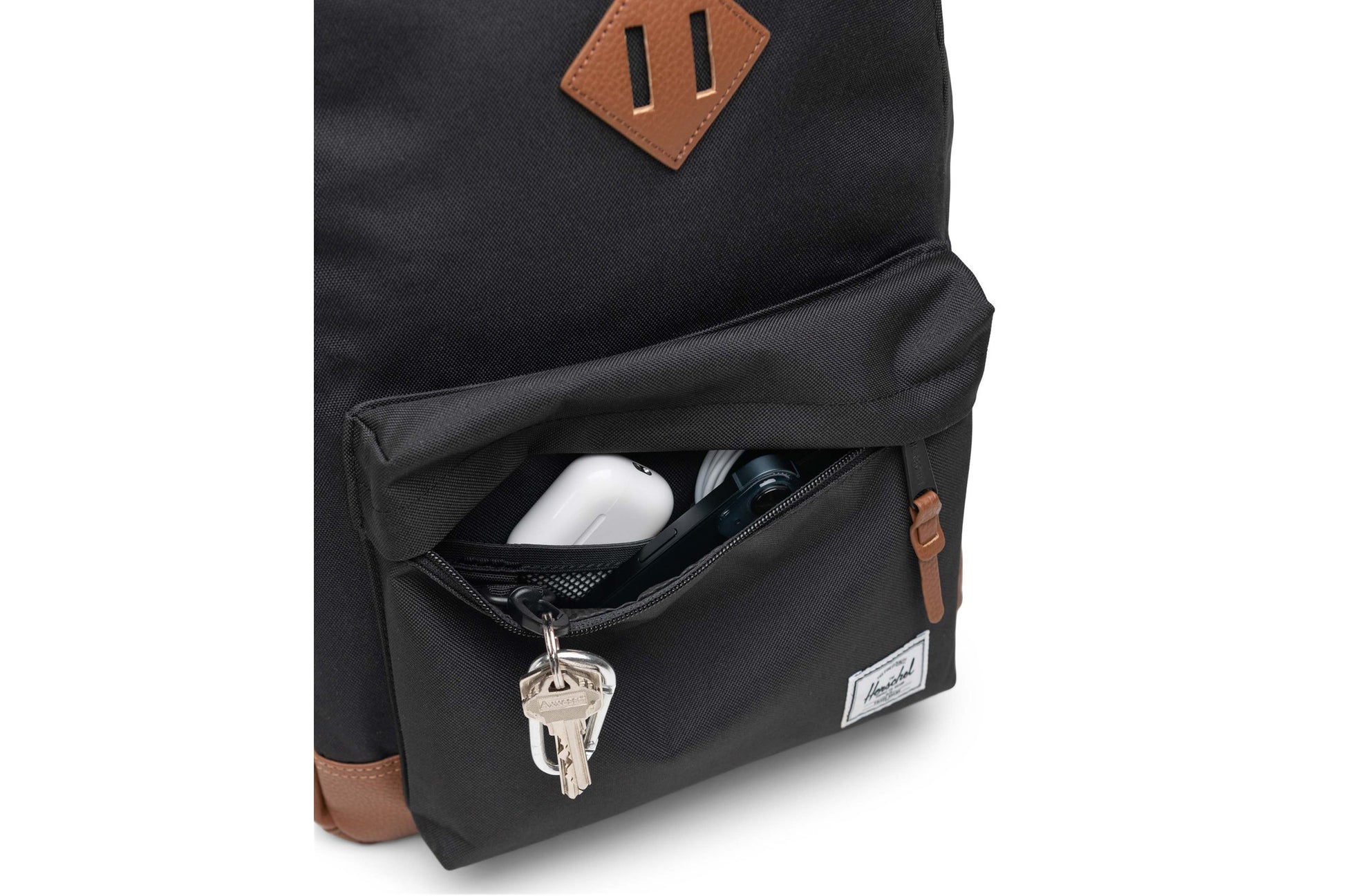 herschel-bags-herschel-heritage-backpack-back-packs-black-tan-close