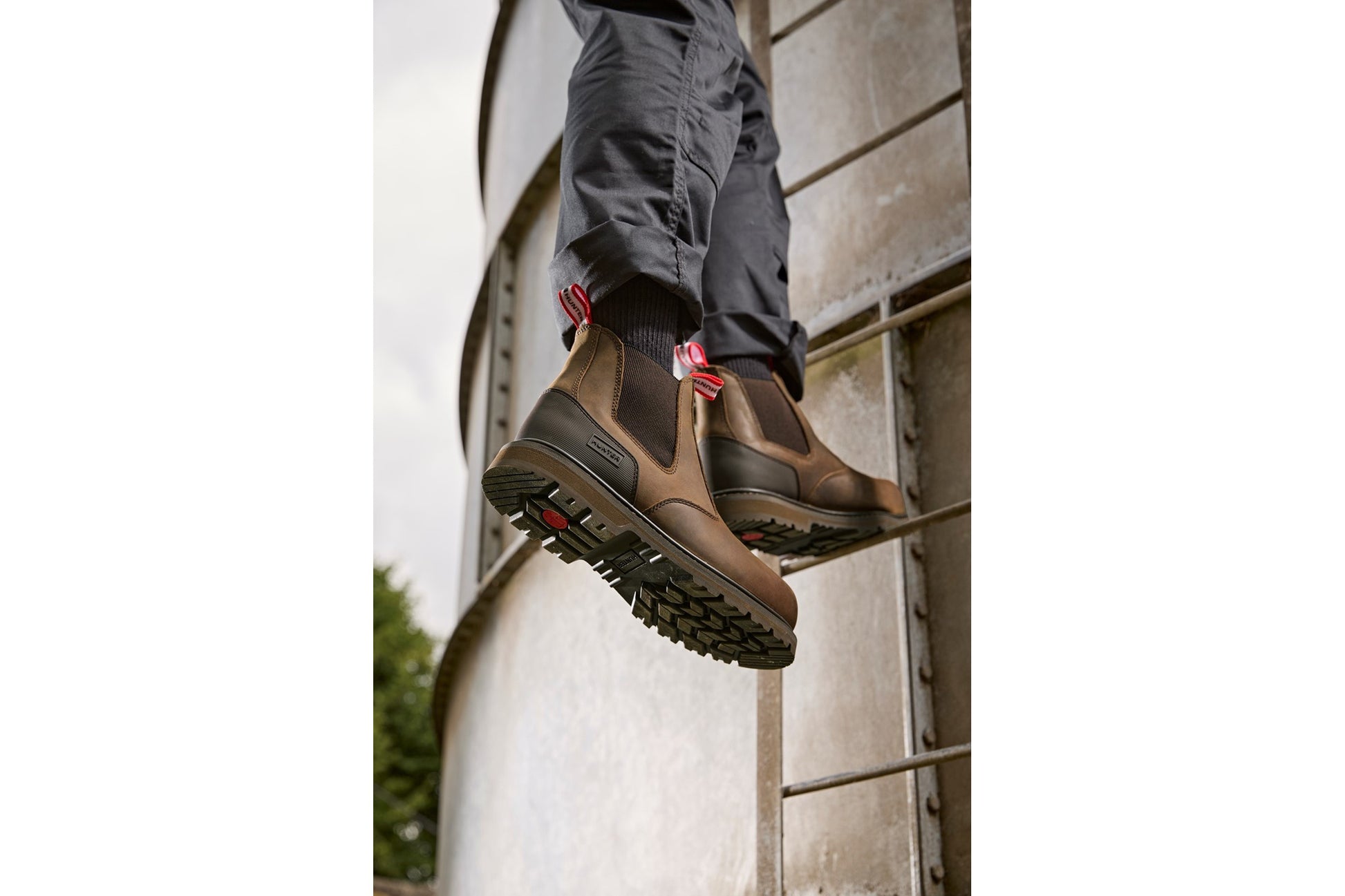 hunter-safety-thunder-brown-dealers-safety-lifestyle-1