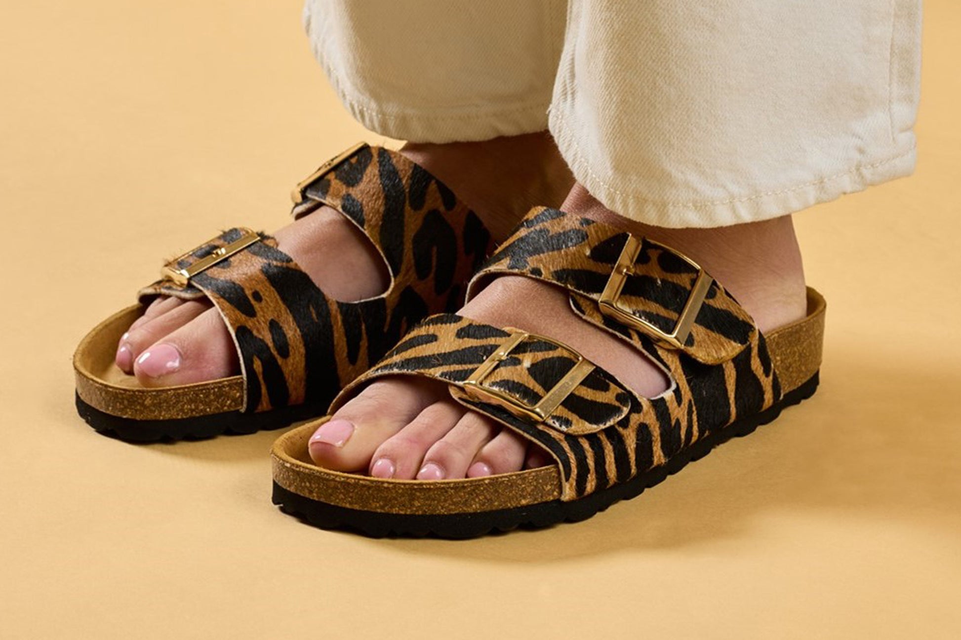 hush-puppies-brixley-mule-sandal-tiger-sandal-womens-lifestyle