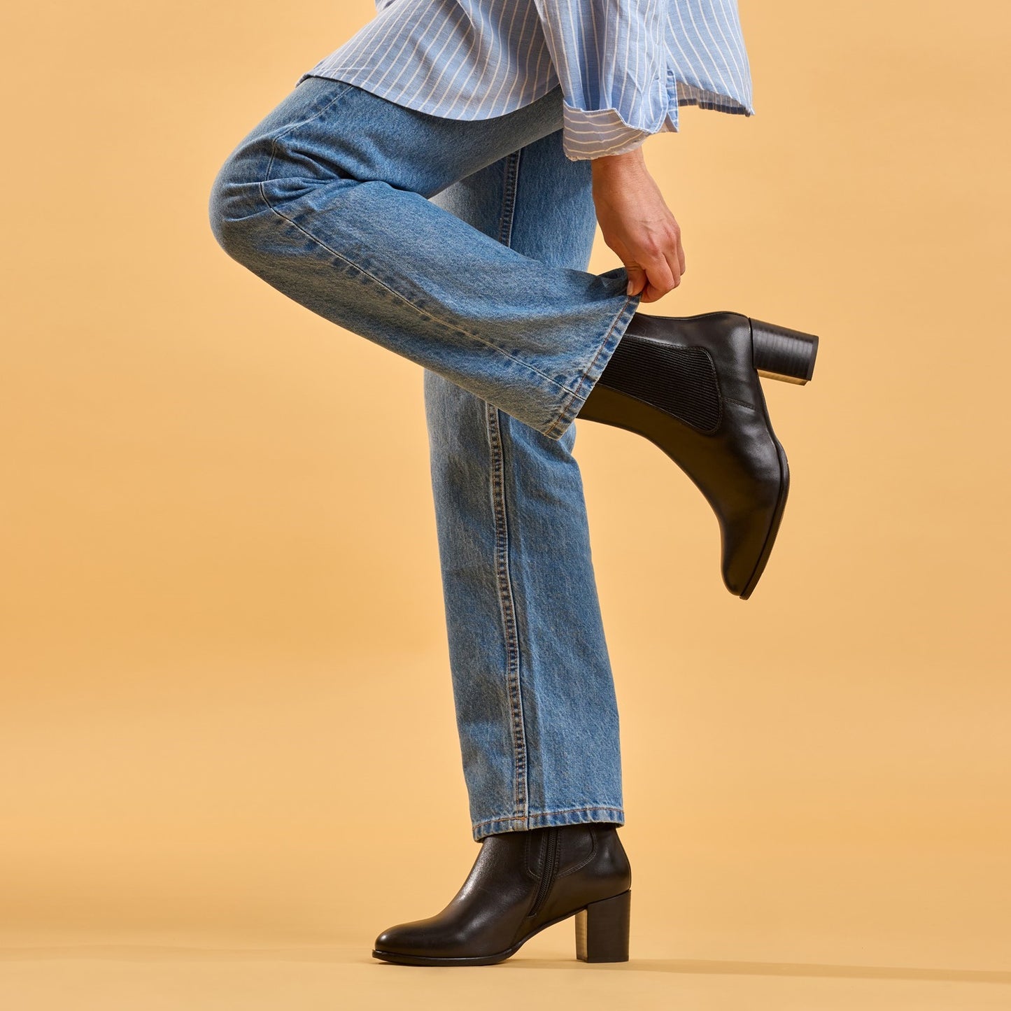 Hush Puppies Camellia Black Womens Boots