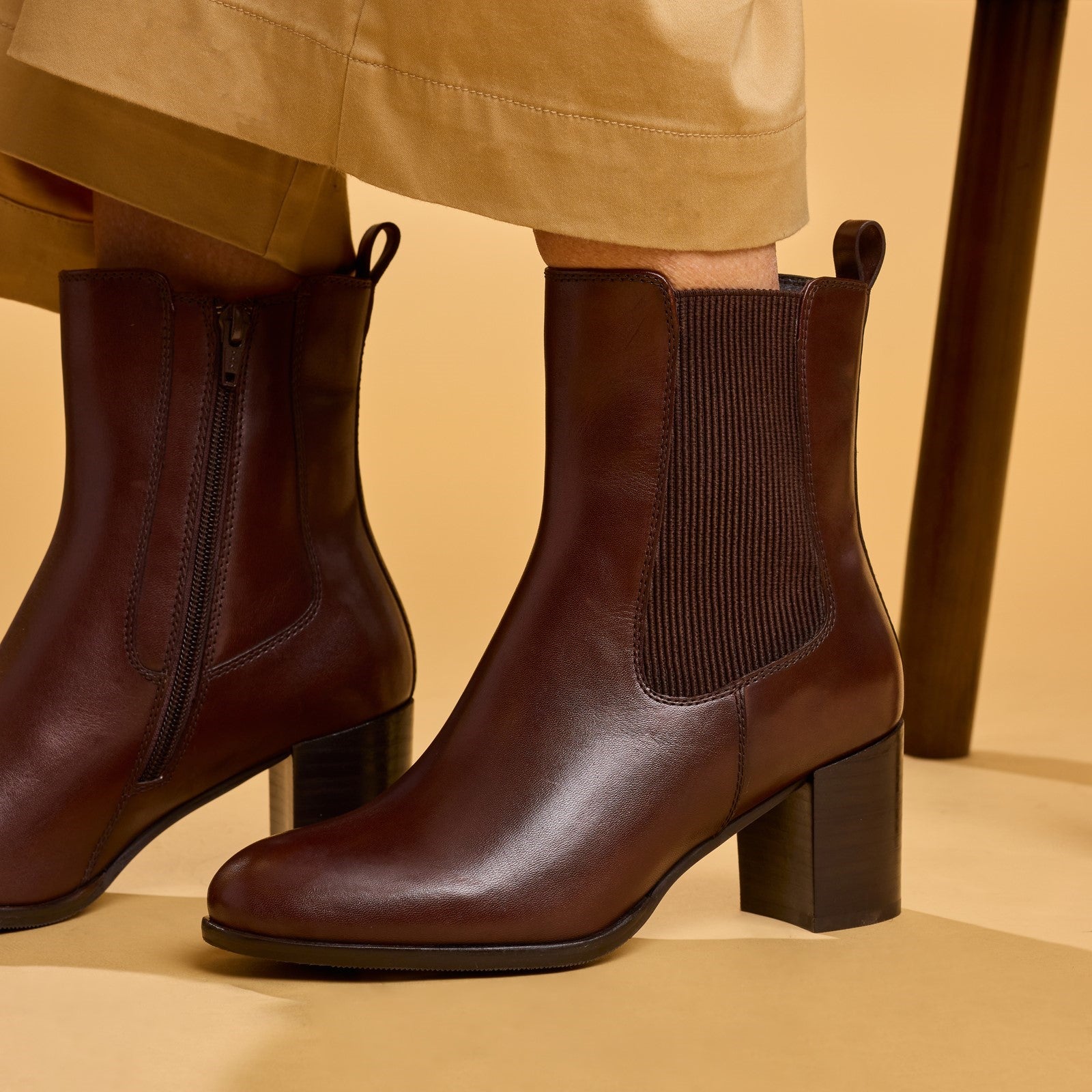 hush-puppies-camellia-heeled-boot-brown_7