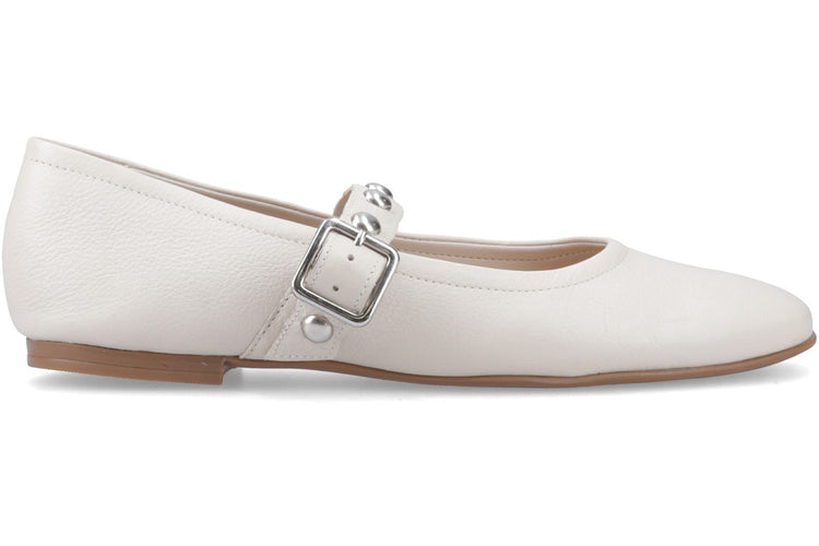 Hush Puppies Charlene Stud Ballerina Ivory Womens Shoes