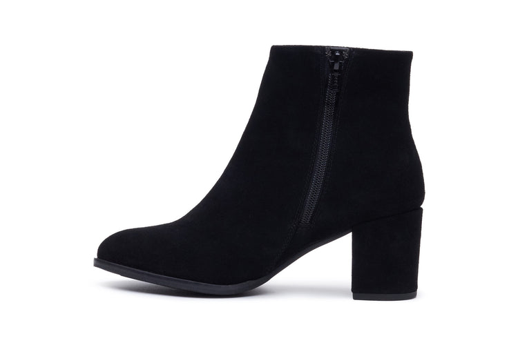 Hush Puppies Claridy Suede Boot Black Womens Boots