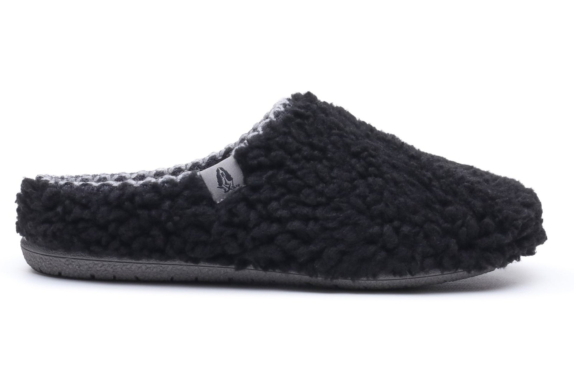 hush-puppies-good-slipper-teddy-mule-black_6