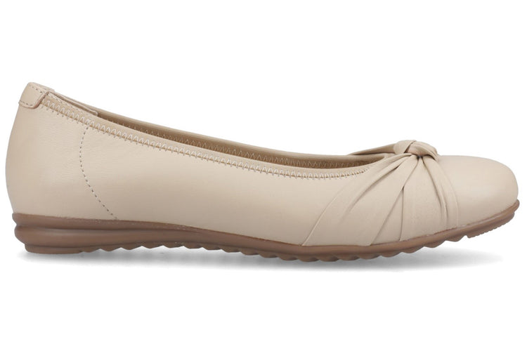 Hush Puppies Lilith Cream Womens Shoes