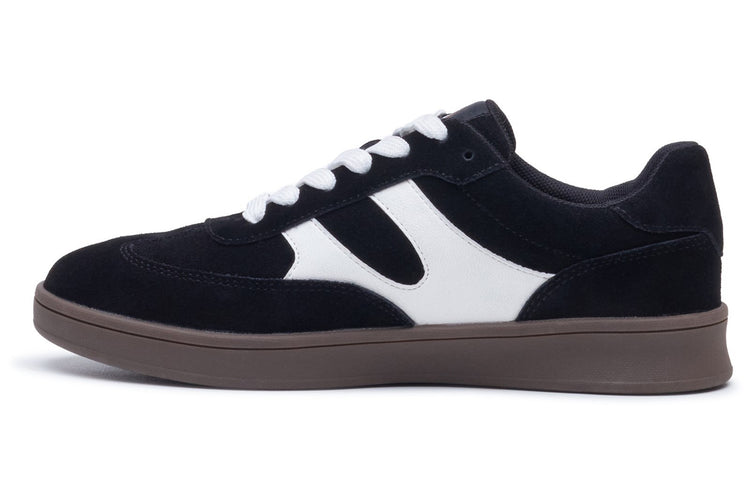 Hush Puppies Maura Black White Womens Fashion Trainers