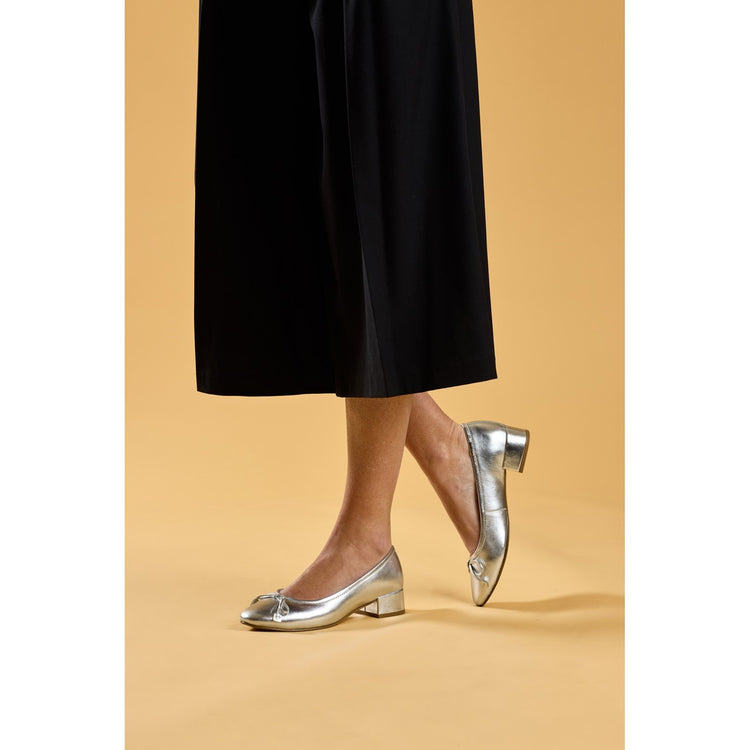 Hush Puppies Silvia Silver Womens Sandals