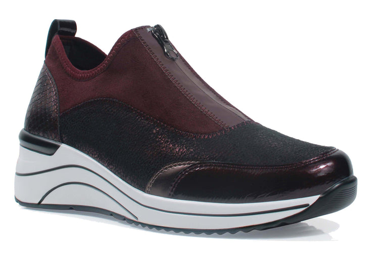Susst Roxanne 26 Burgundy Womens Fashion Trainers