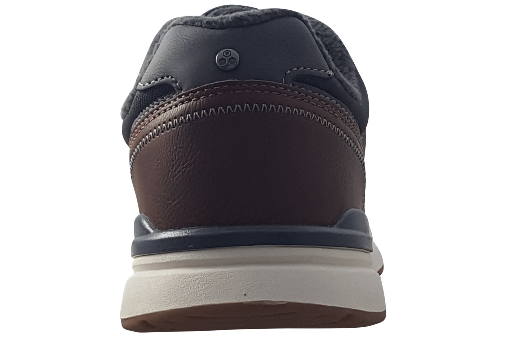 lloyd-and-pryce-one-mens-trainers-city-fog-back