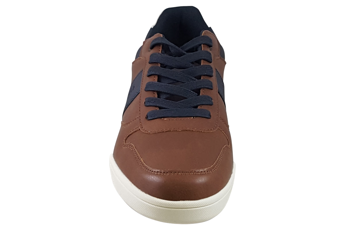 lloydandpryce-berthwick-camel-mens-shoes-top