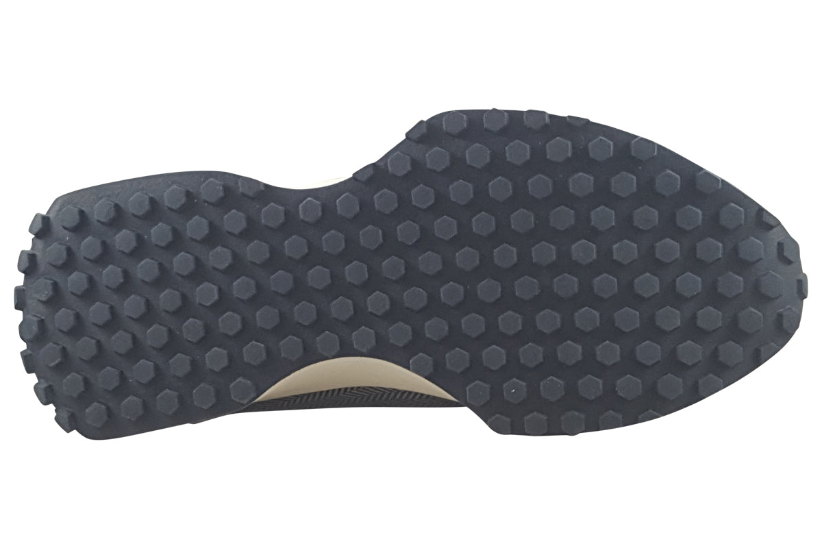 lloydandpryce kinsey admiral womens fashion trainers sole