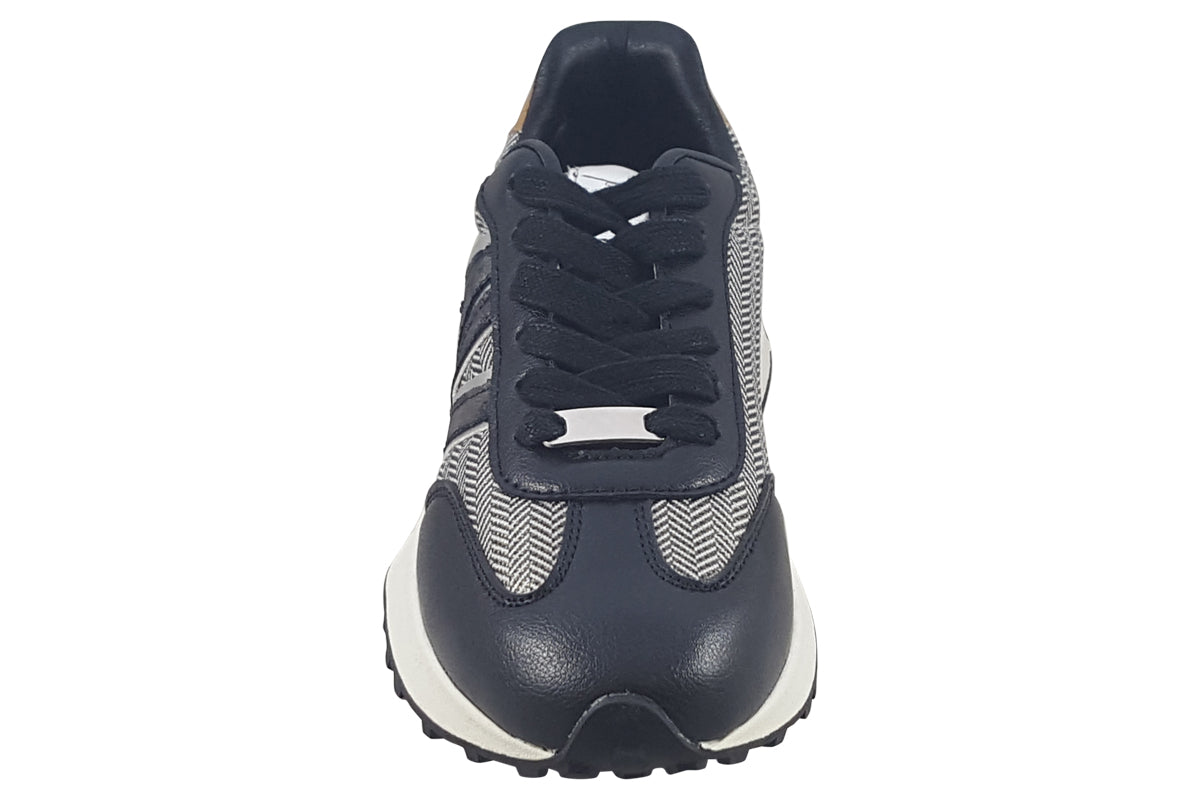 lloydandpryce kinsey stealth womens fashion trainers top