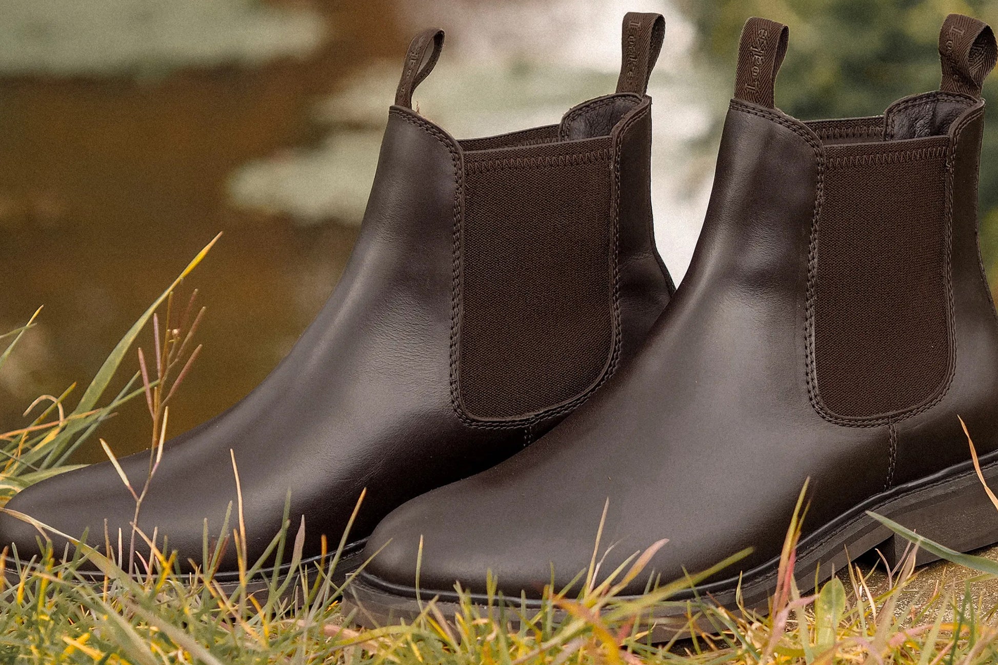 loake-ducksworth-mens-boots-dark-brown-waxy-leather-lifestyle