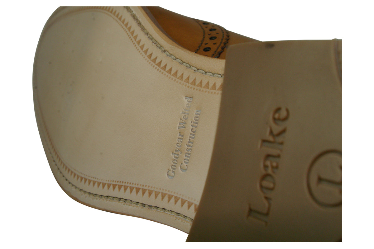 loake-fearnley-tan-mens-shoes-sole