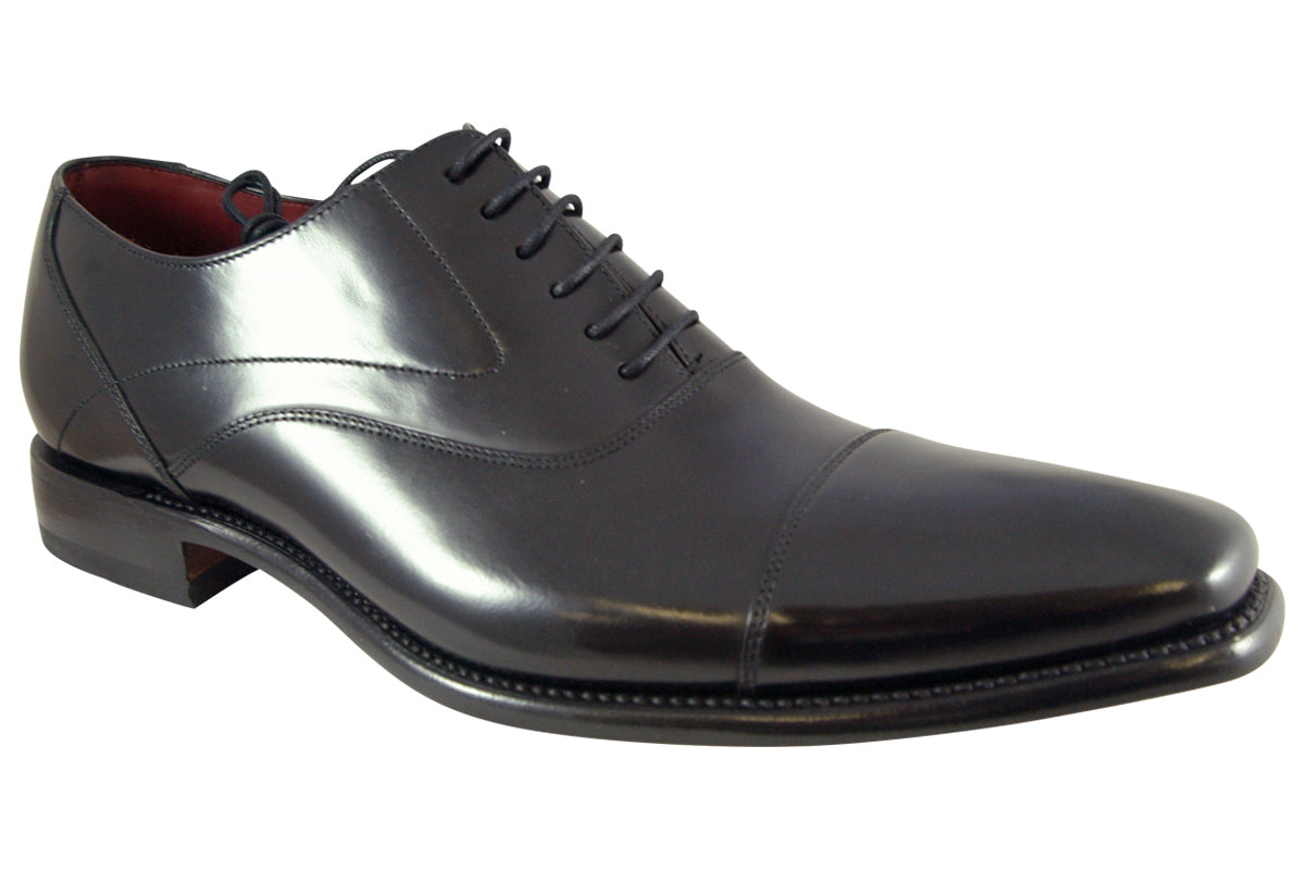 loake-sharp-black-mens-shoes-right