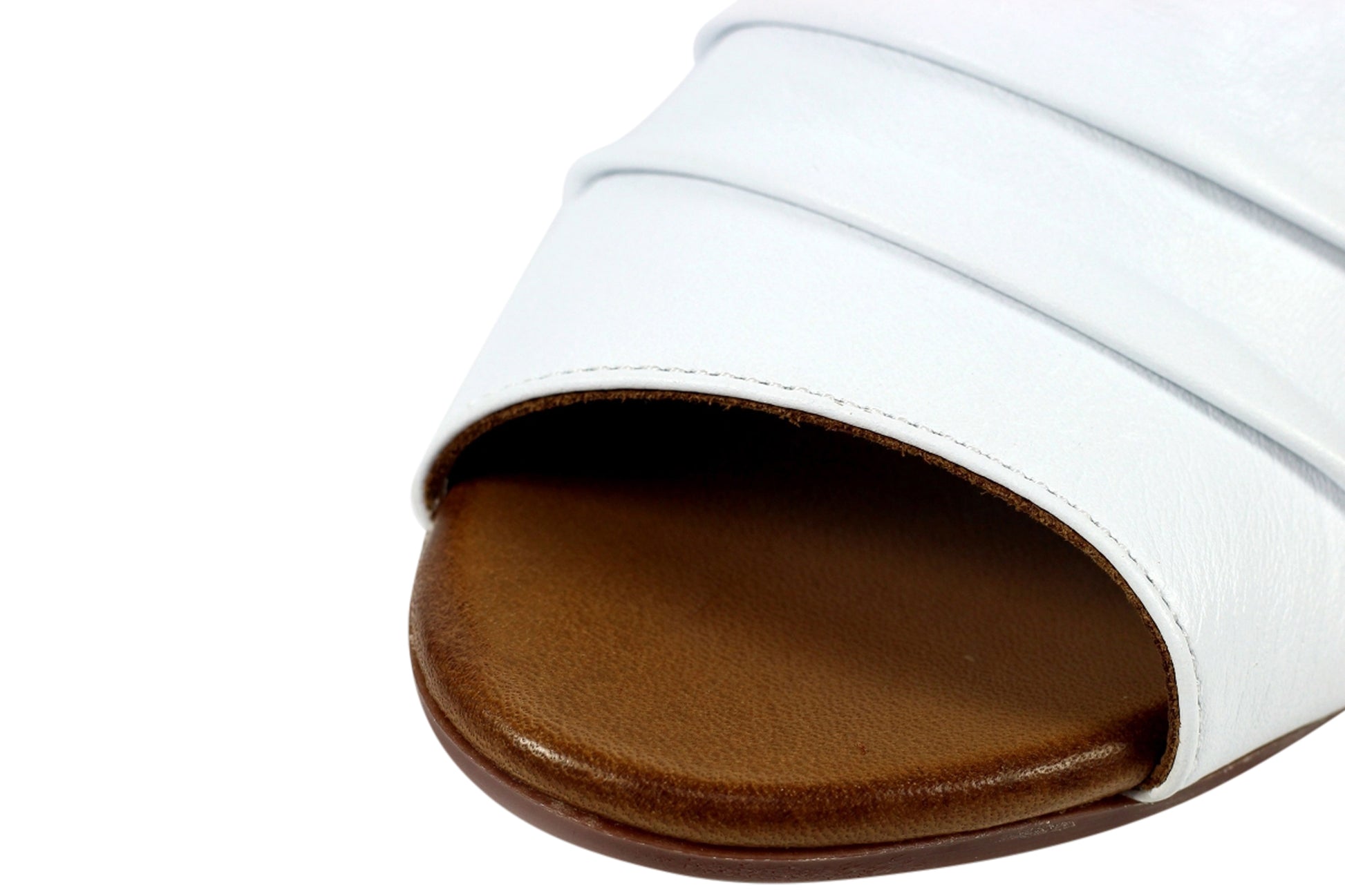 lunar-jaden-jld-102-womens-sandals-white-close