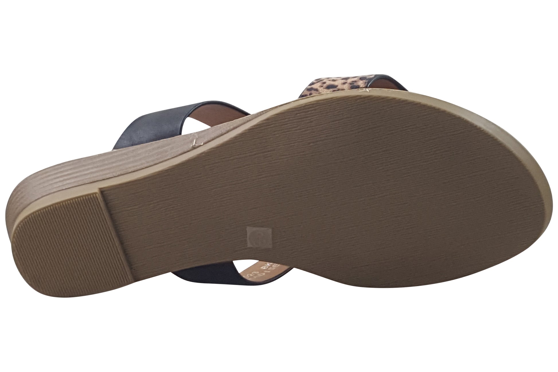 lunar-paradise-black-womens-sole
