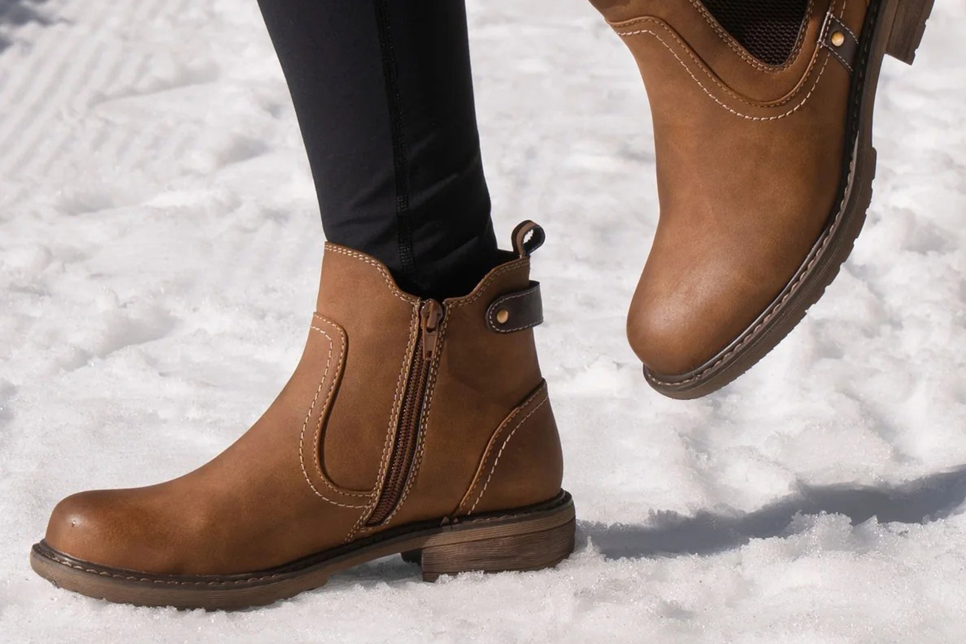 lunar-roxie-iii-glb217-womens-boots-tan-lifestyle