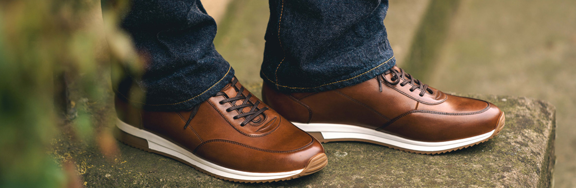 mens fashion trainers banner dt