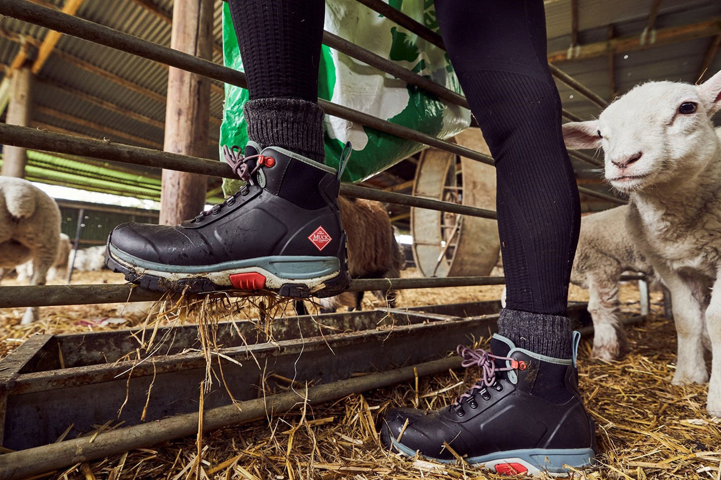 Muck Boots Apex BLACK Womens Wellingtons