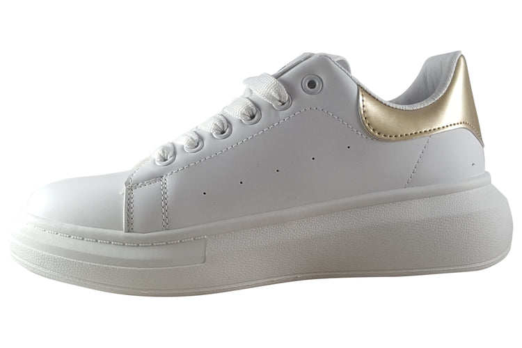 Refresh Daffy 171650 White/Gold Womens Fashion Trainers