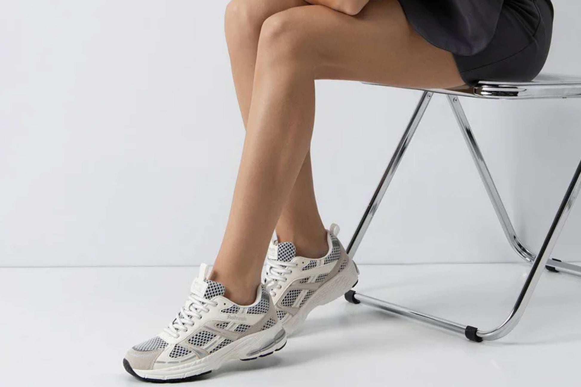 refresh-lancey-175021-womens-trainers-white-lifestyle
