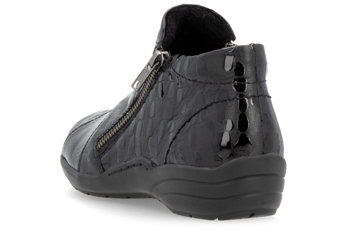 remonte-may-r7674-womens-shoes-black-patent-back