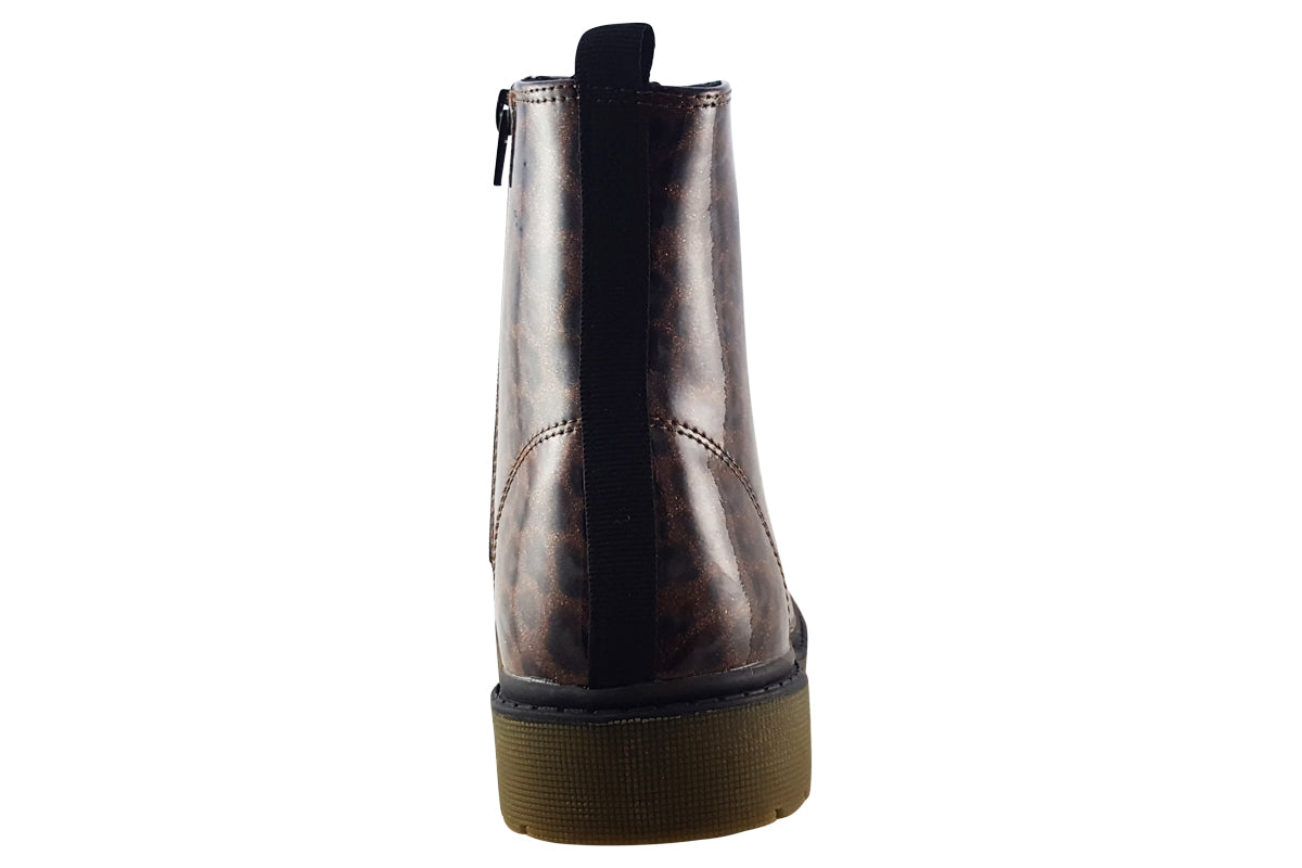s.oliver bliss 45211 leopard patent girls boots back