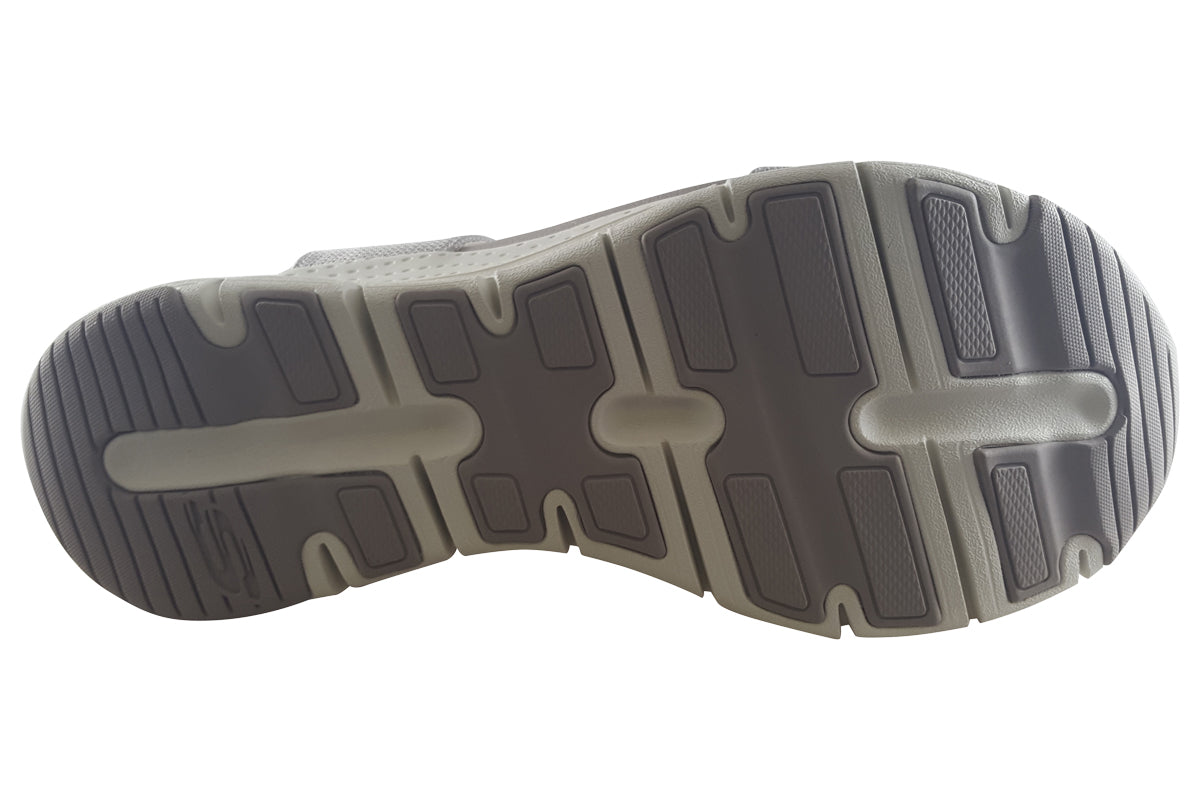 skechers-arch-fit-touristy-119247-taupe-sandals-sole_a1299136-dc91-4bfd-bb6b-9a9c6c0eb826