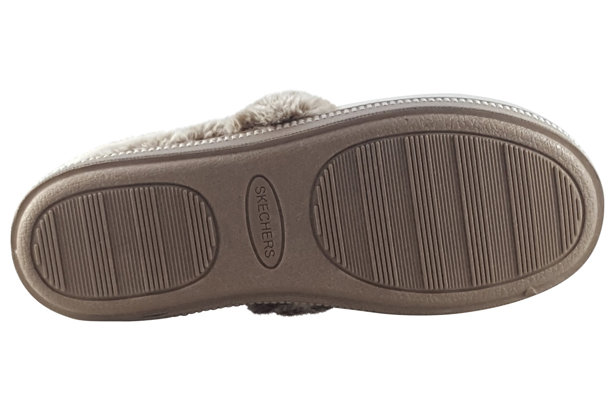skechers-cosy-camp-lets-toast-taupe-slippers-sole