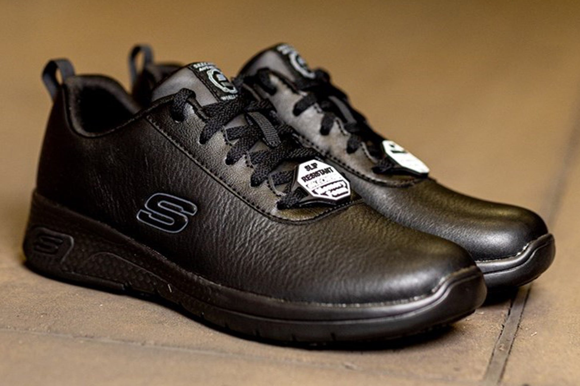 skechers-workwear-marsing-gmina-black-womens-occupational-footwear-lifestyle