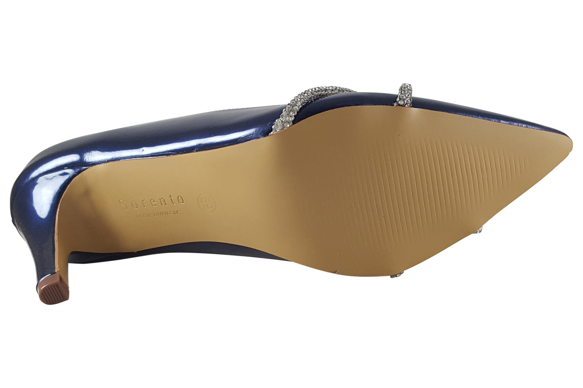 sorento-woodlands-navy-patent-womens-sole
