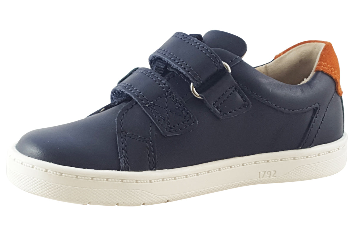 start-rite-explore-navy-boys-shoes-left