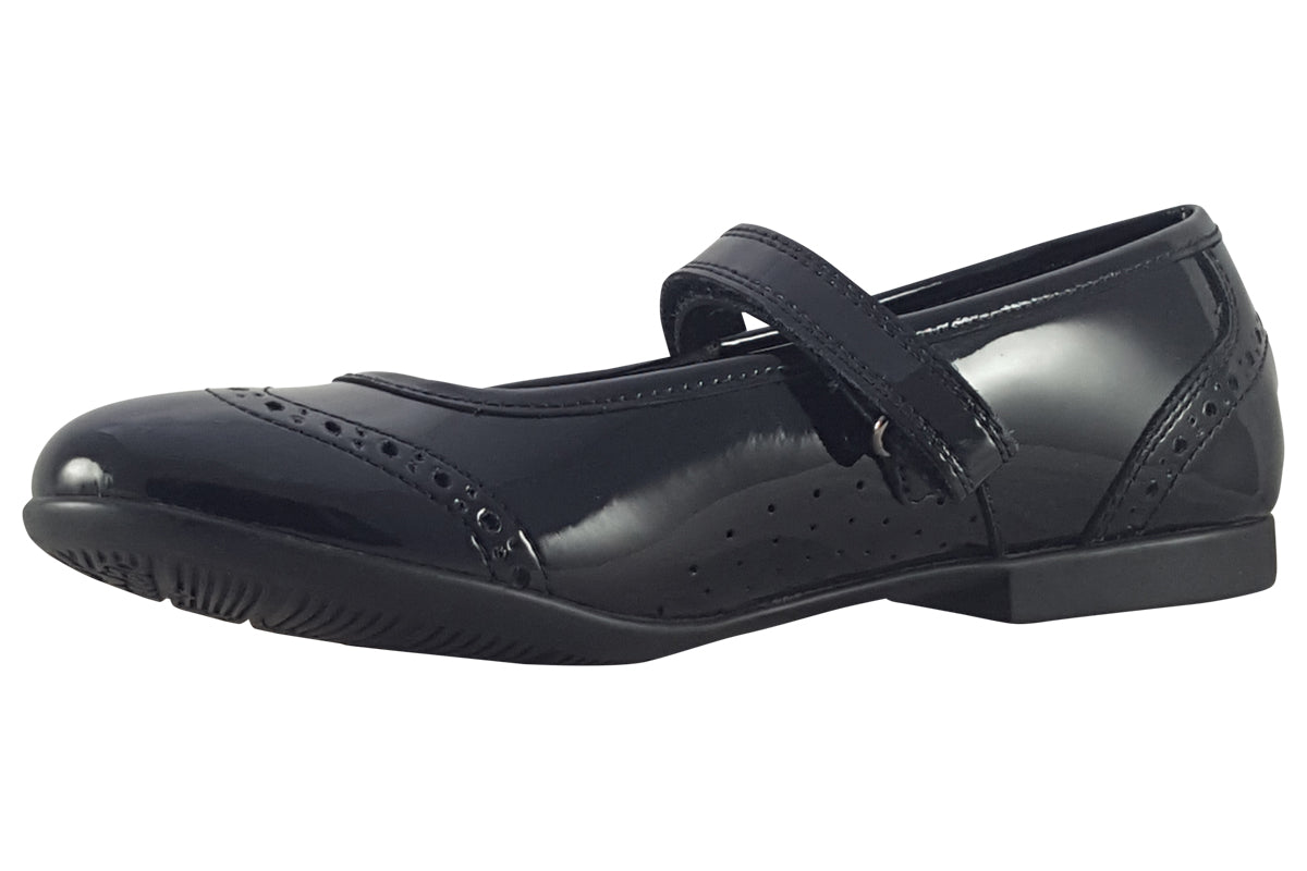 start-rite-impress-black-patent-girls-shoes-left