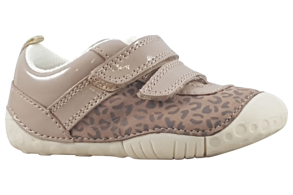 start rite little smile g taupe girls first shoes right
