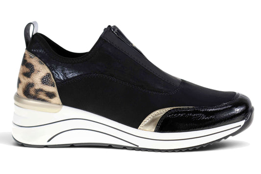Susst Roxanne 26 Black Womens Fashion Trainers