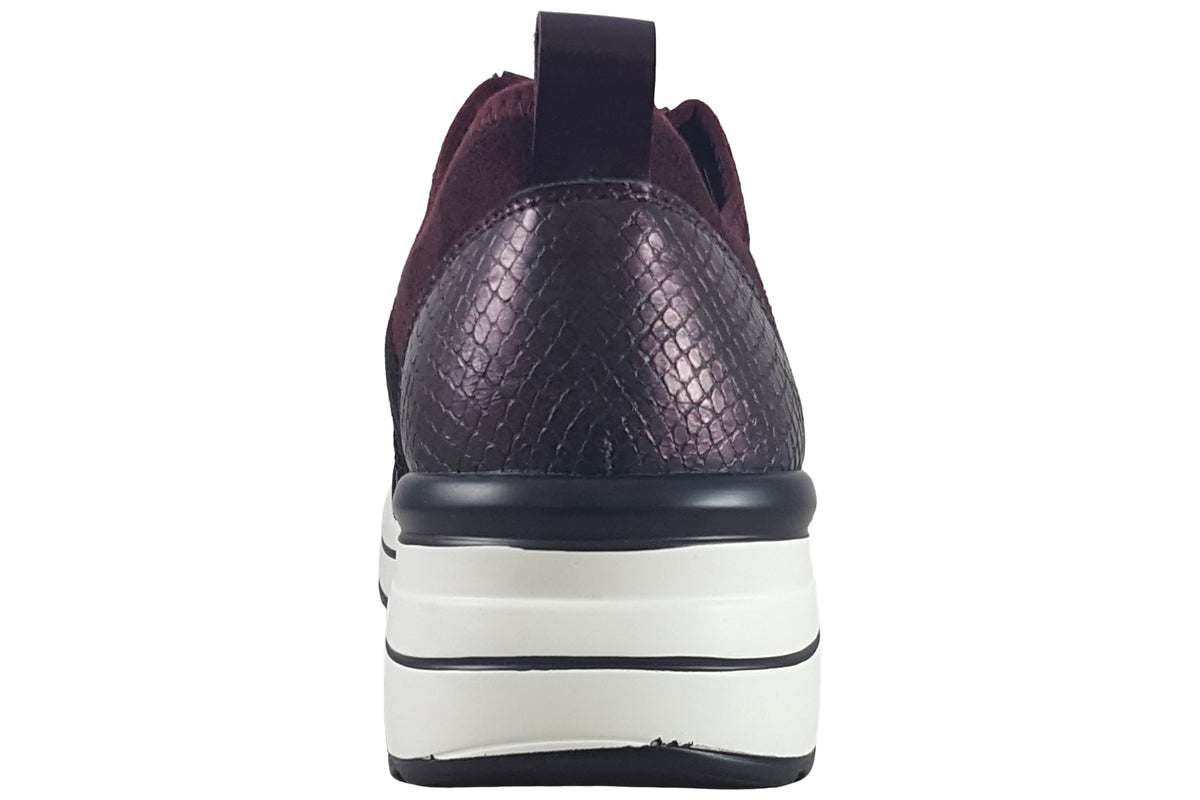 Susst Roxanne 26 Burgundy Womens Fashion Trainers