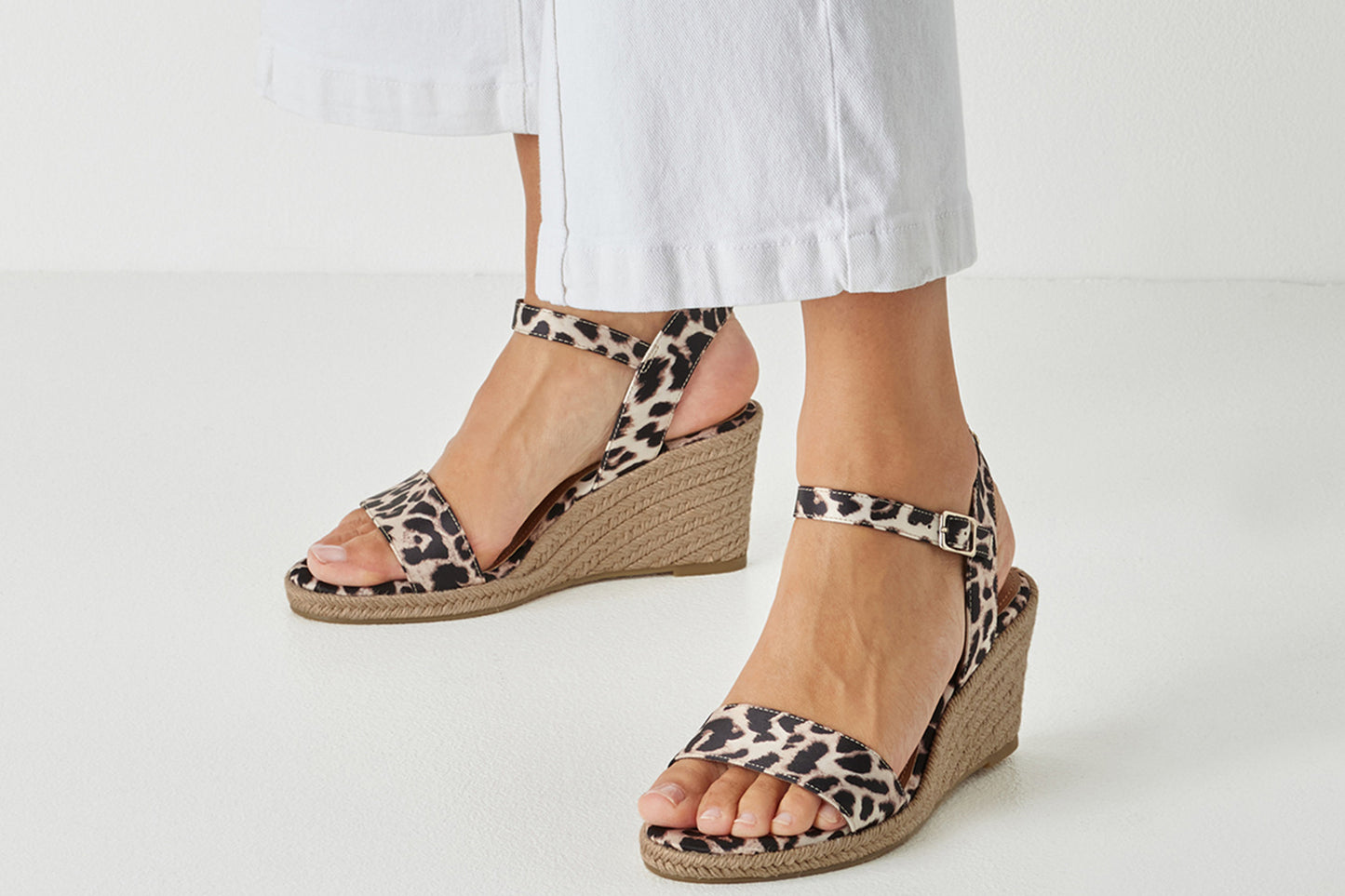 Tamaris Harper 28300-42 360 Leopard Womens Sandals