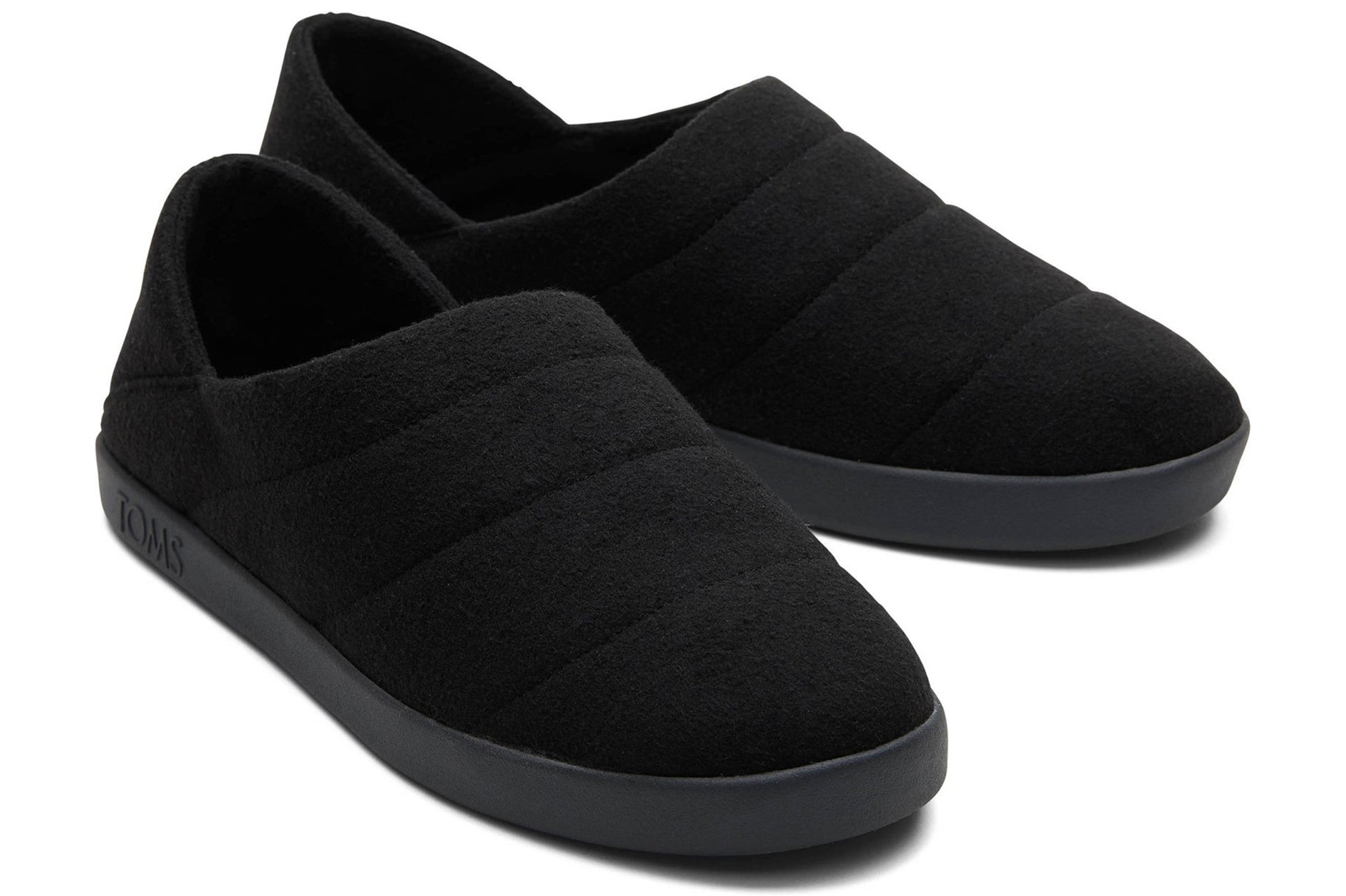 toms-ezra-slipper-black