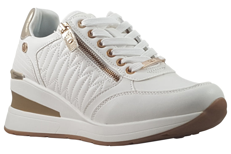 XTI Carenza 143071 White Womens Fashion Trainers