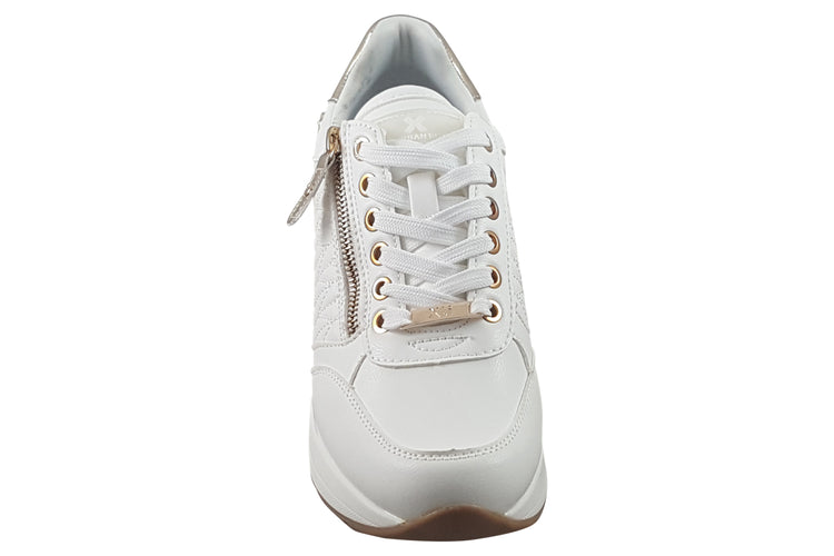 XTI Carenza 143071 White Womens Fashion Trainers