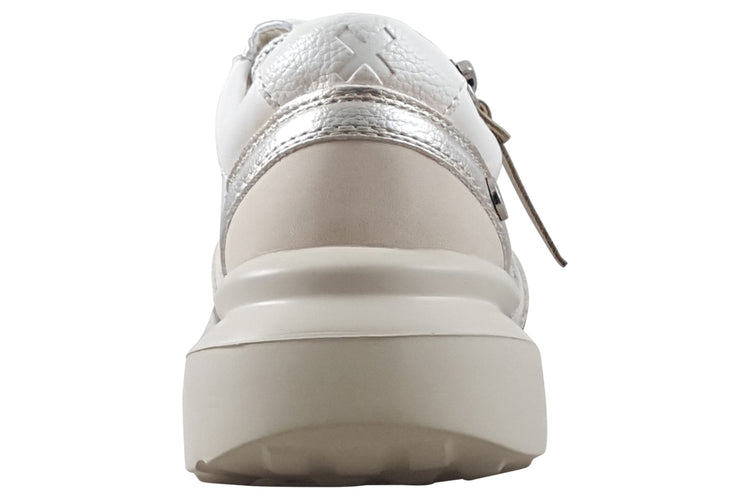 XTI Dolly 143736 Silver Womens Fashion Trainers