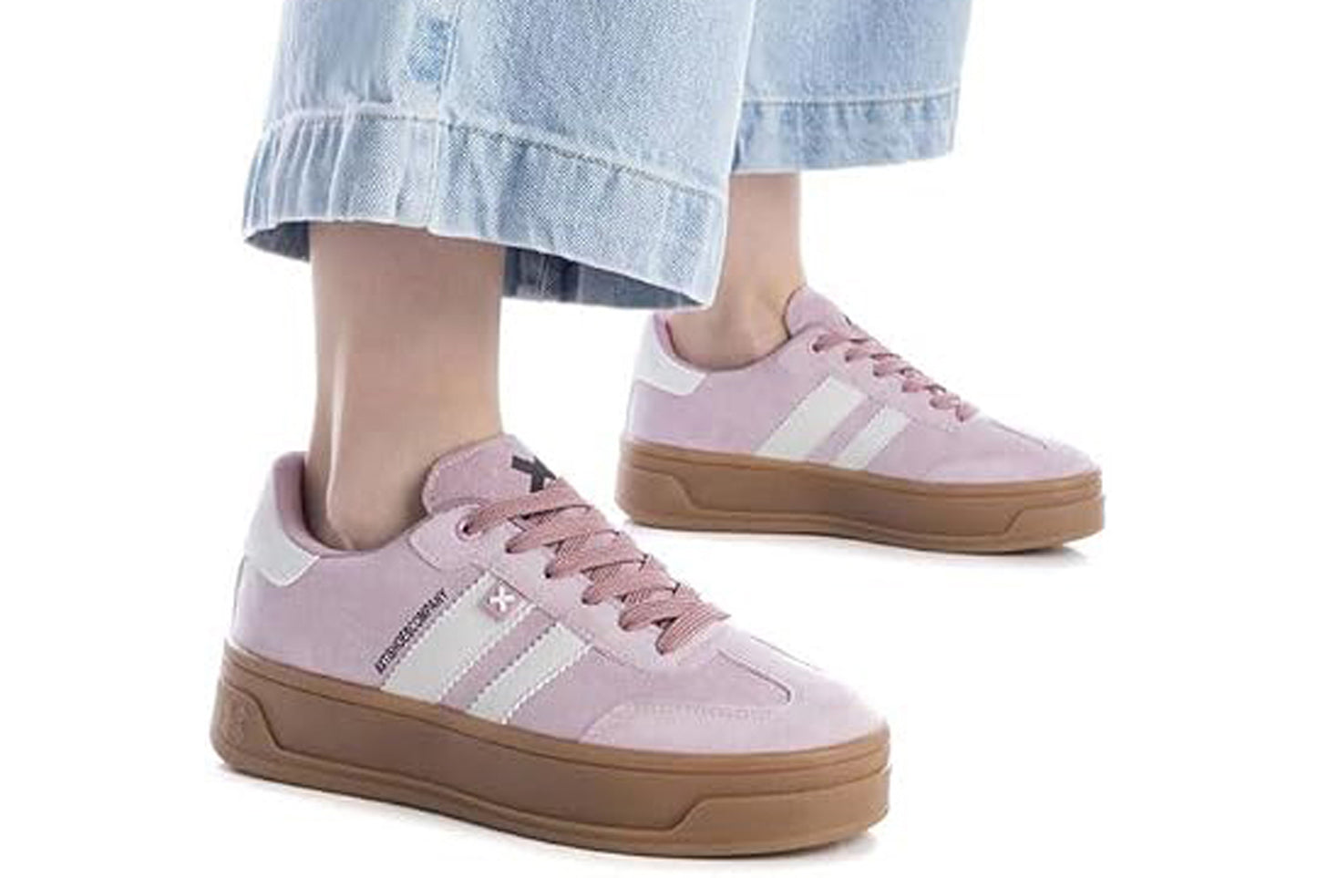 XTI Goth 143644 Nude Womens Fashion Trainers