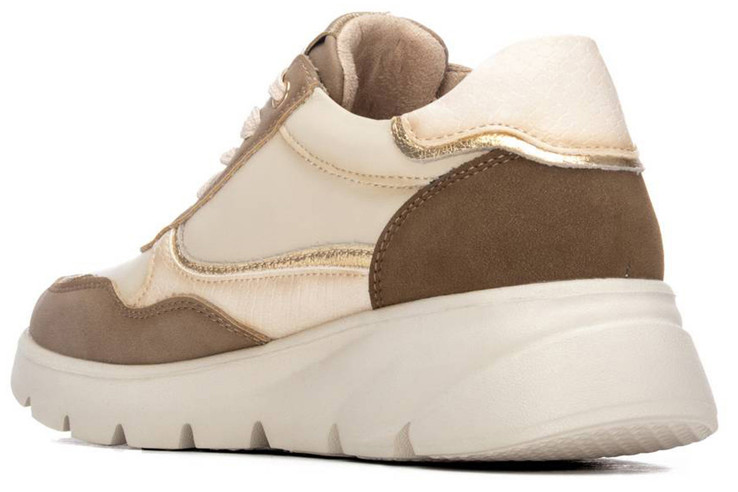 XTI Lion 146111 Beige Womens Fashion Trainers